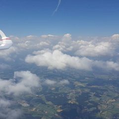 Flugwegposition um 11:18:59: Aufgenommen in der Nähe von Gemeinde Ebersdorf bei Hartberg, Österreich in 2141 Meter